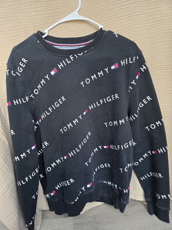 Tommy Hilfiger Other - Tommy Hilfiger Men’s Black Logo Crewneck Sweater Size Large